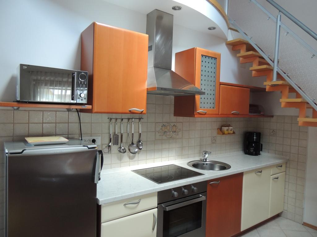 Apartments And Rooms Tavcar Bled Bilik gambar