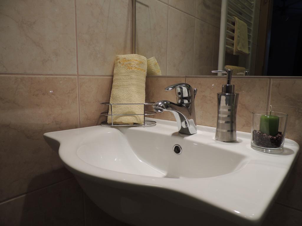 Apartments And Rooms Tavcar Bled Bilik gambar